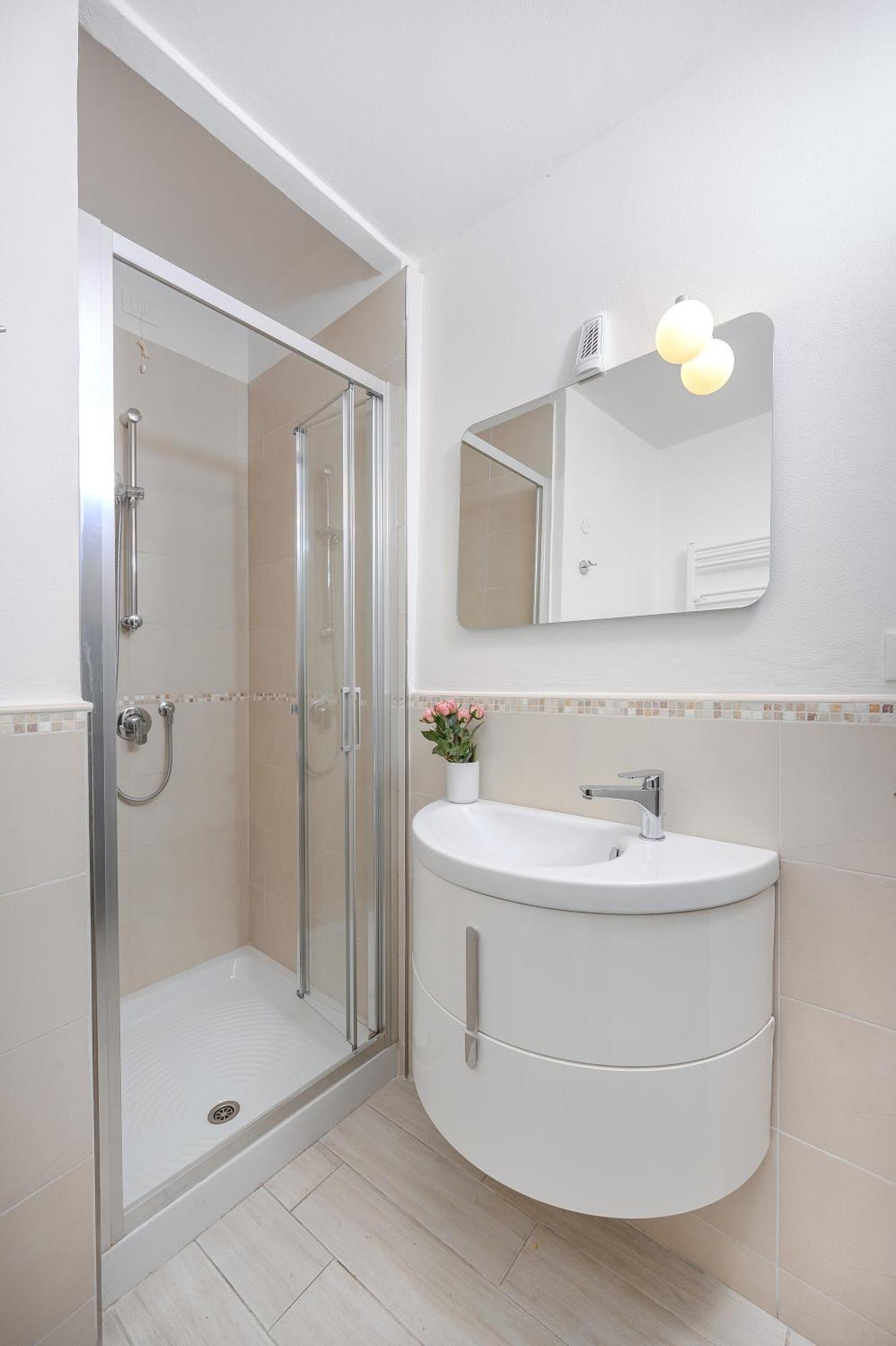 Apartamento La Piazzetta In Centro La Spezia Exterior foto